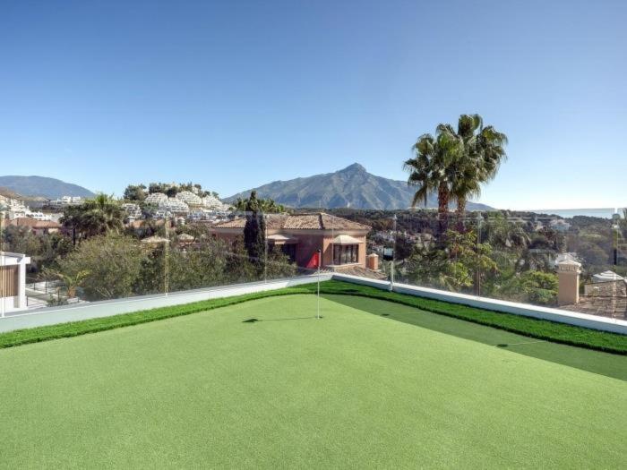 Villa Luxury With Breathtaking Views In By Lodgerstrip Marbella