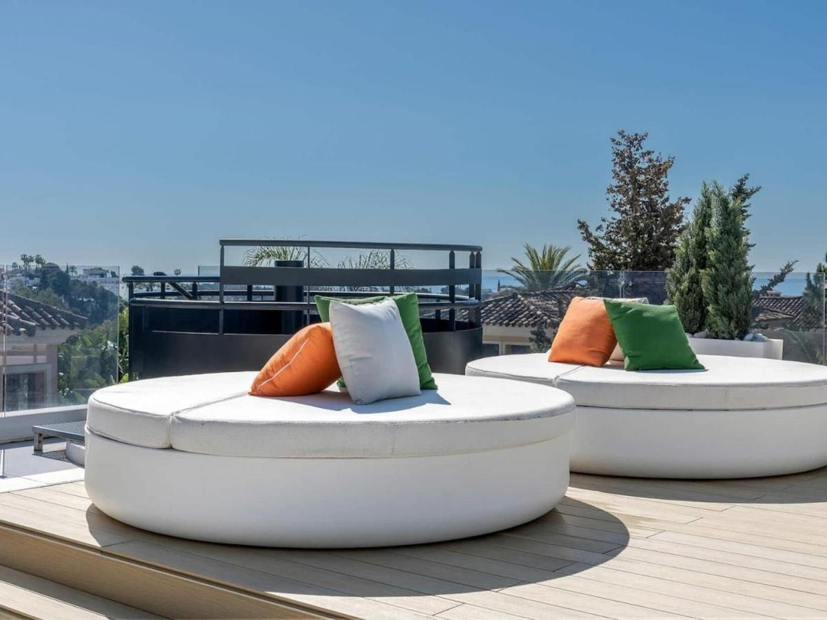 Luxury With Breathtaking Views In By Lodgerstrip * Marbella